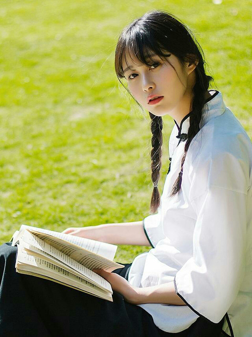 欧洲杯预选赛突发事件:球队出现人员变动,欧洲杯预选赛比赛分析