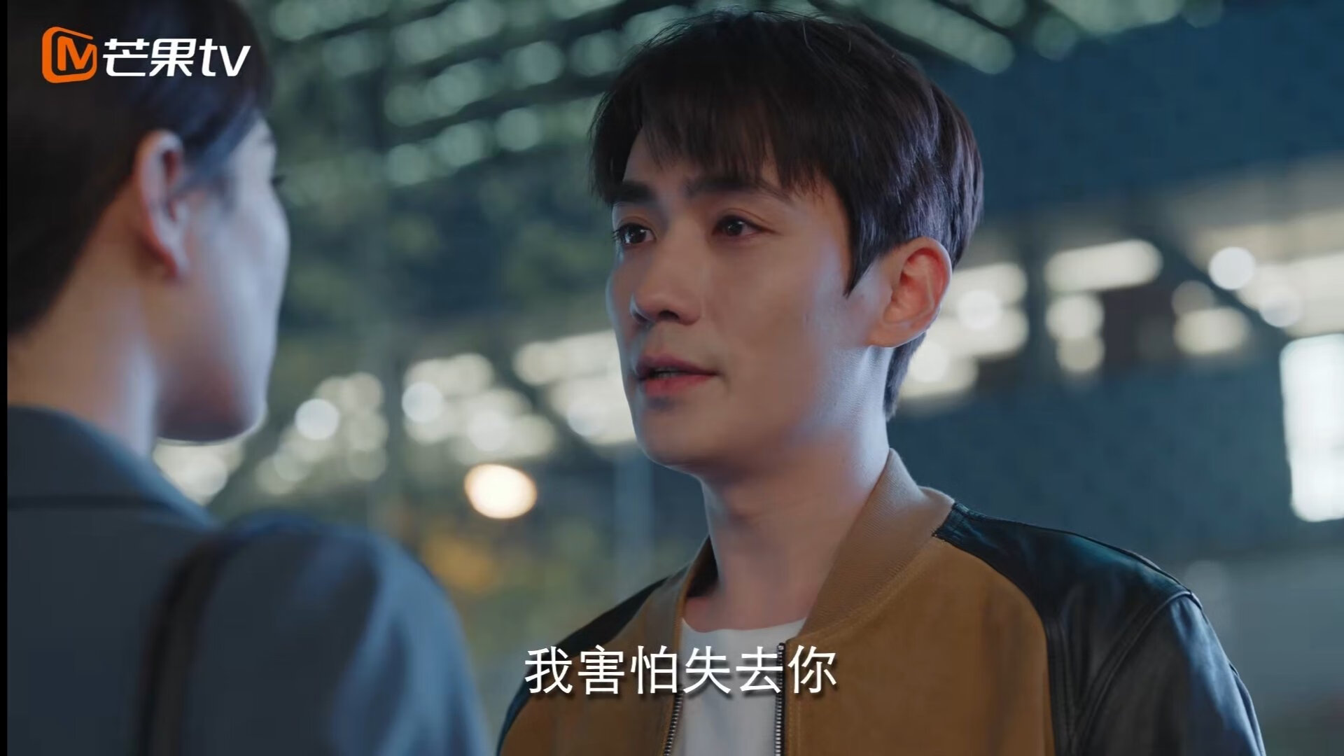 九游网-搏击台上火力全开战况激烈，搏击比赛现场精彩讲解