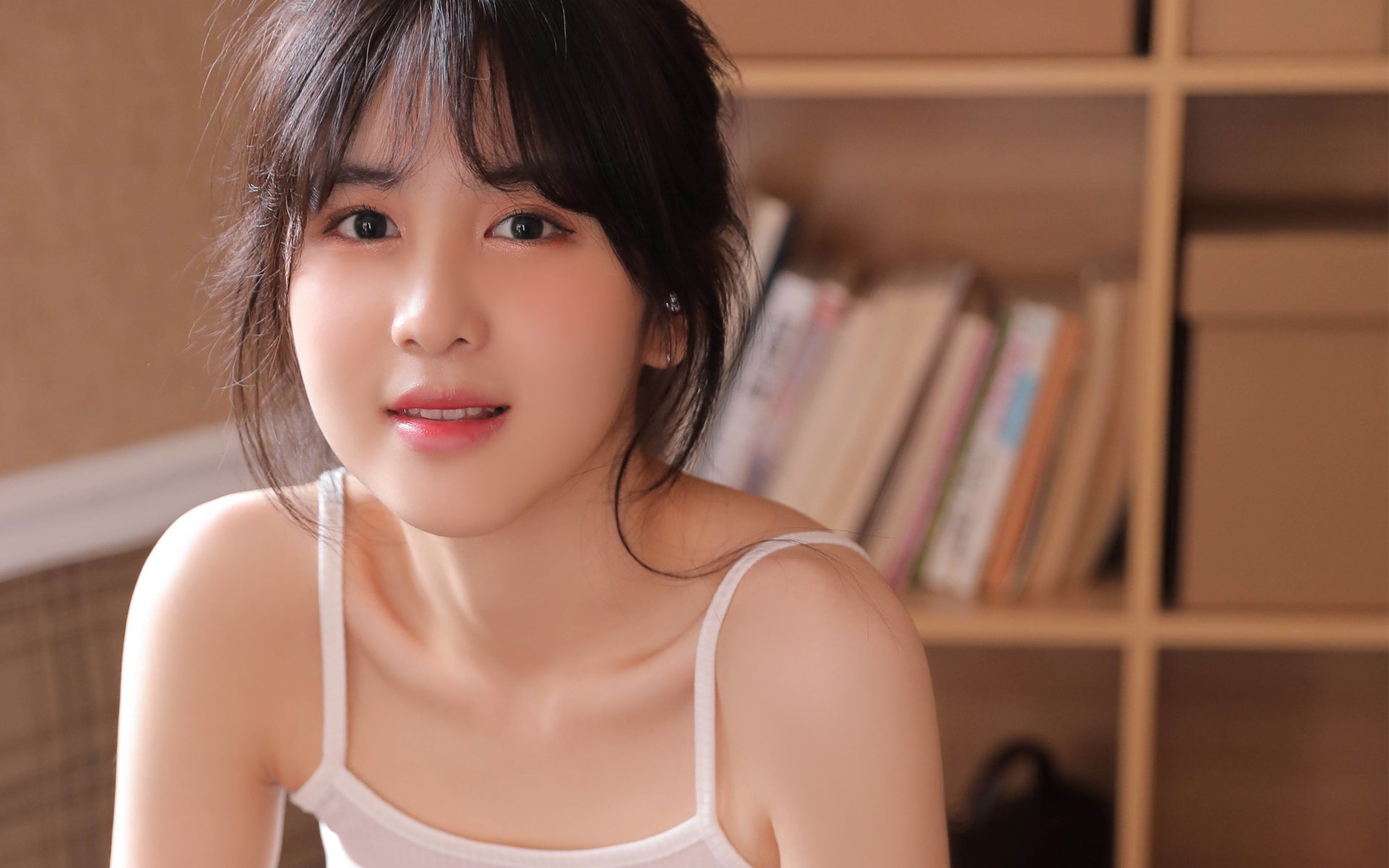 中乙联赛观众人次突破新高基层足球魅力持续释放,中乙联赛投入