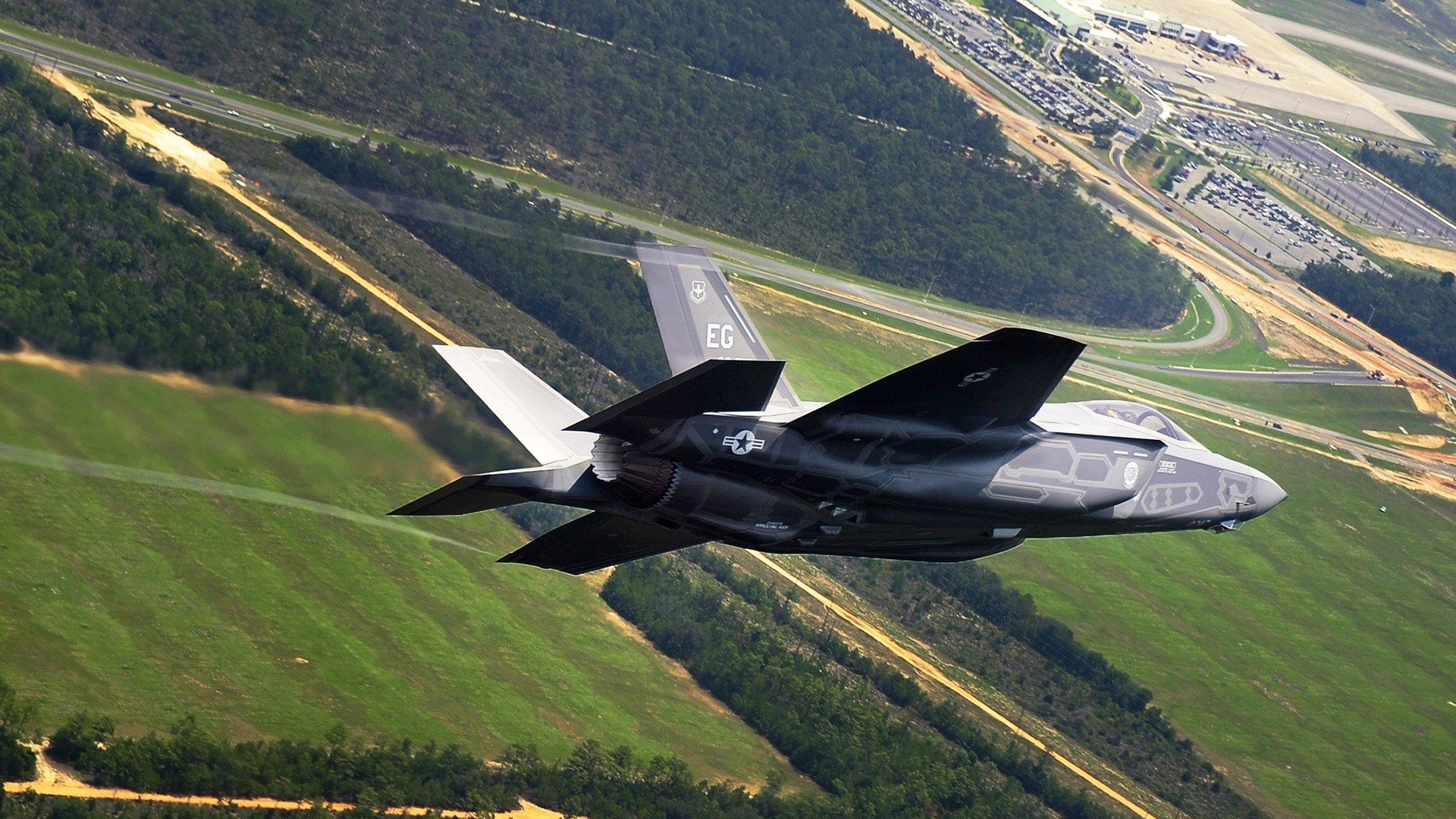 王楚钦连续两轮零封强势晋级,王楚钦什么来头